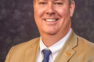 Brian Stubbs, executive director of Haskins Award, passed away at age 54.
